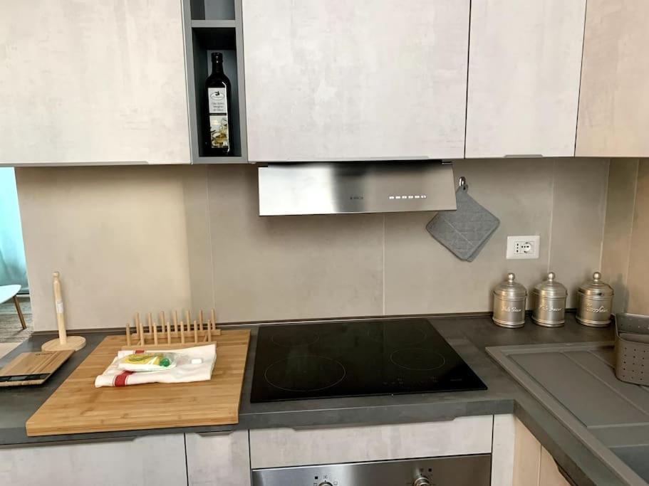 Appartamento Con Terrazzo Sui Tetti Milanesi Extérieur photo