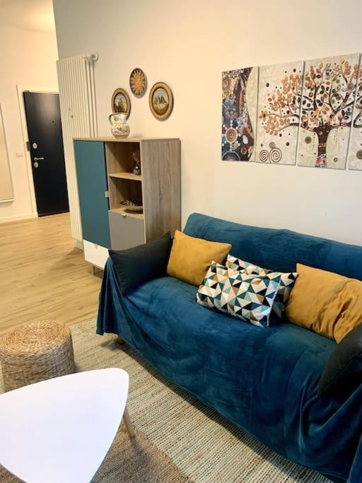 Appartamento Con Terrazzo Sui Tetti Milanesi Extérieur photo